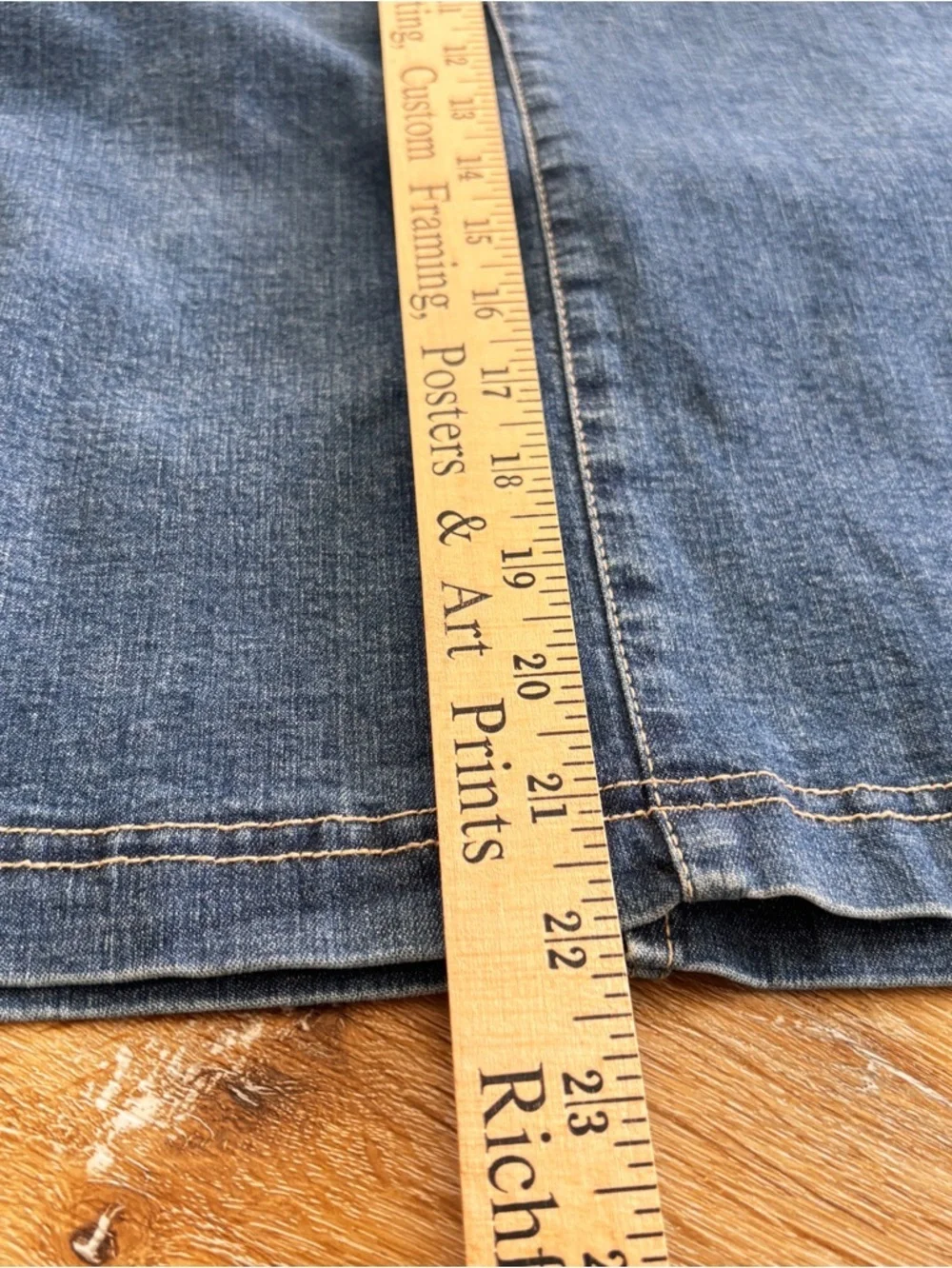 Gloria Vanderbilt Denim Jeans Skirt Stretch Blue Pockets Pencil Womens Size 16